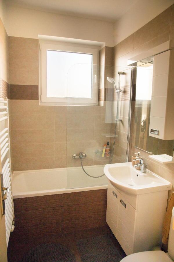Firpo Apartman エゲル エクステリア 写真